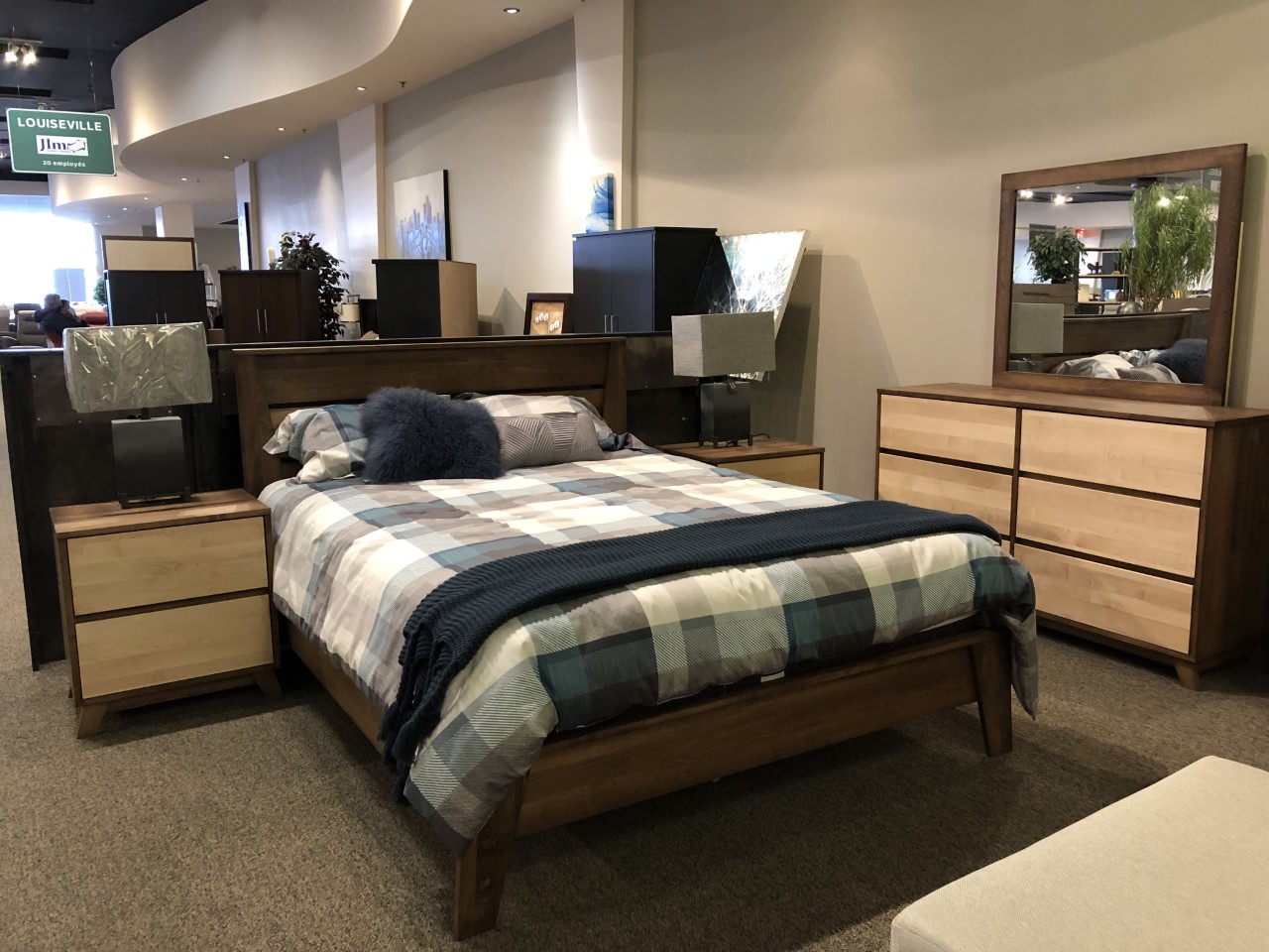 Boiserie CF Vintage érable rouge massif